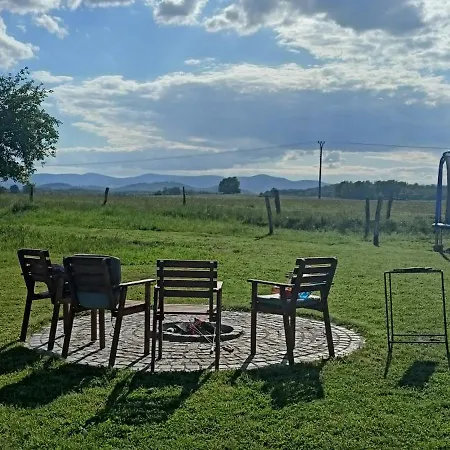 Farma U Nydrlu * Stara Cervena Voda